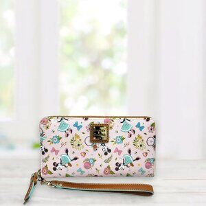 D&B Large Zip Wallet